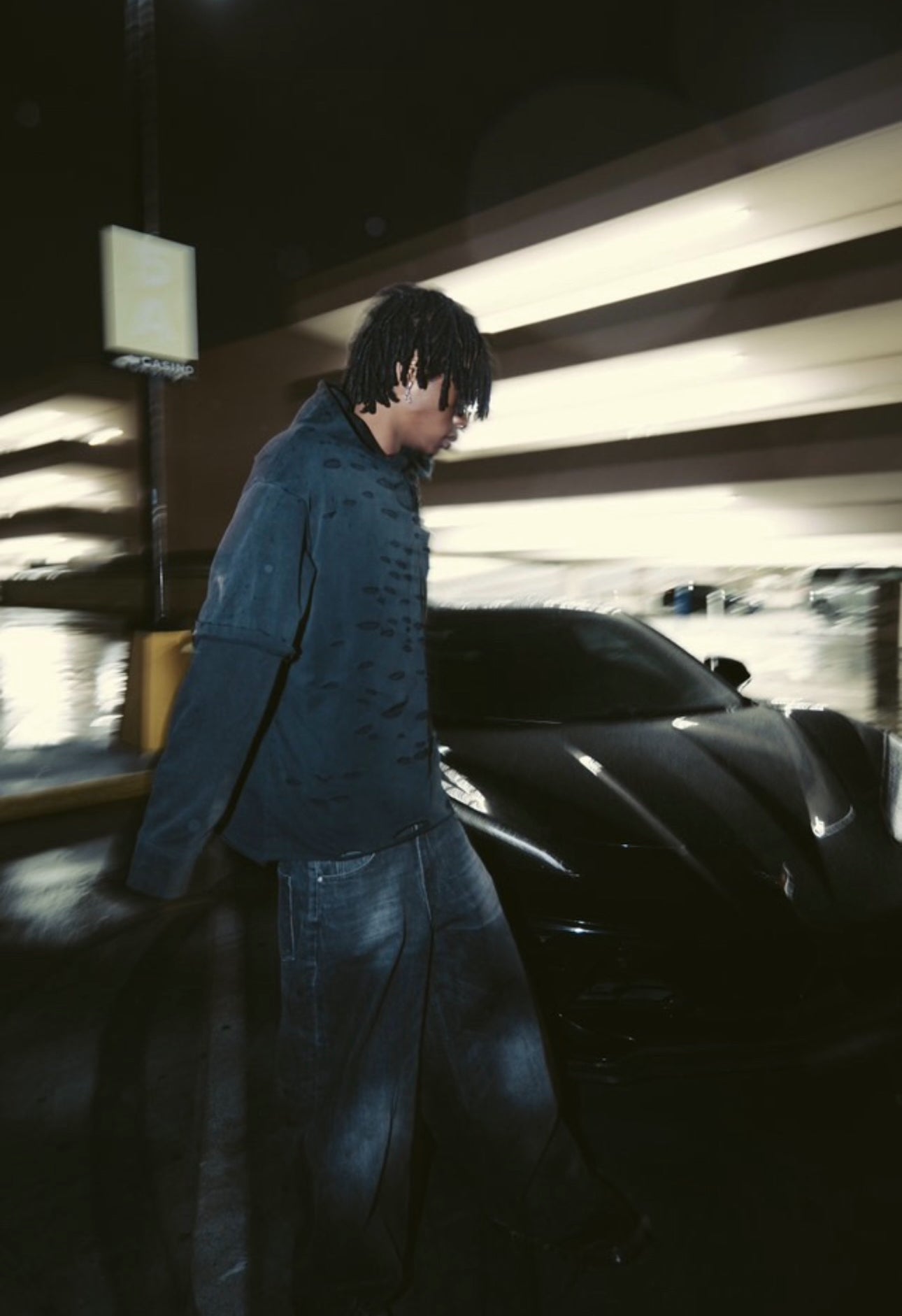 DISTRESSED DOUBLE LAYER HOODIE